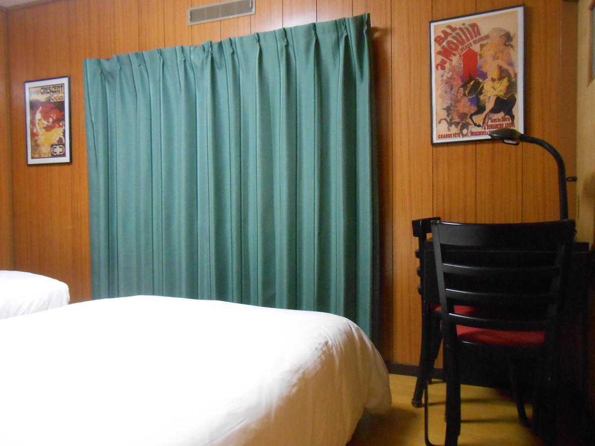 Family Resort Apartment Funabashi Buitenkant foto